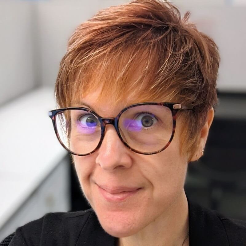rachelle-loyear.jpg